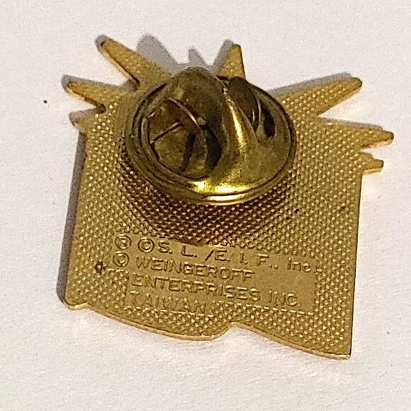 VINTAGE American Airlines Statue Of Liberty Pin Gold Tone - Picture 2 of 4